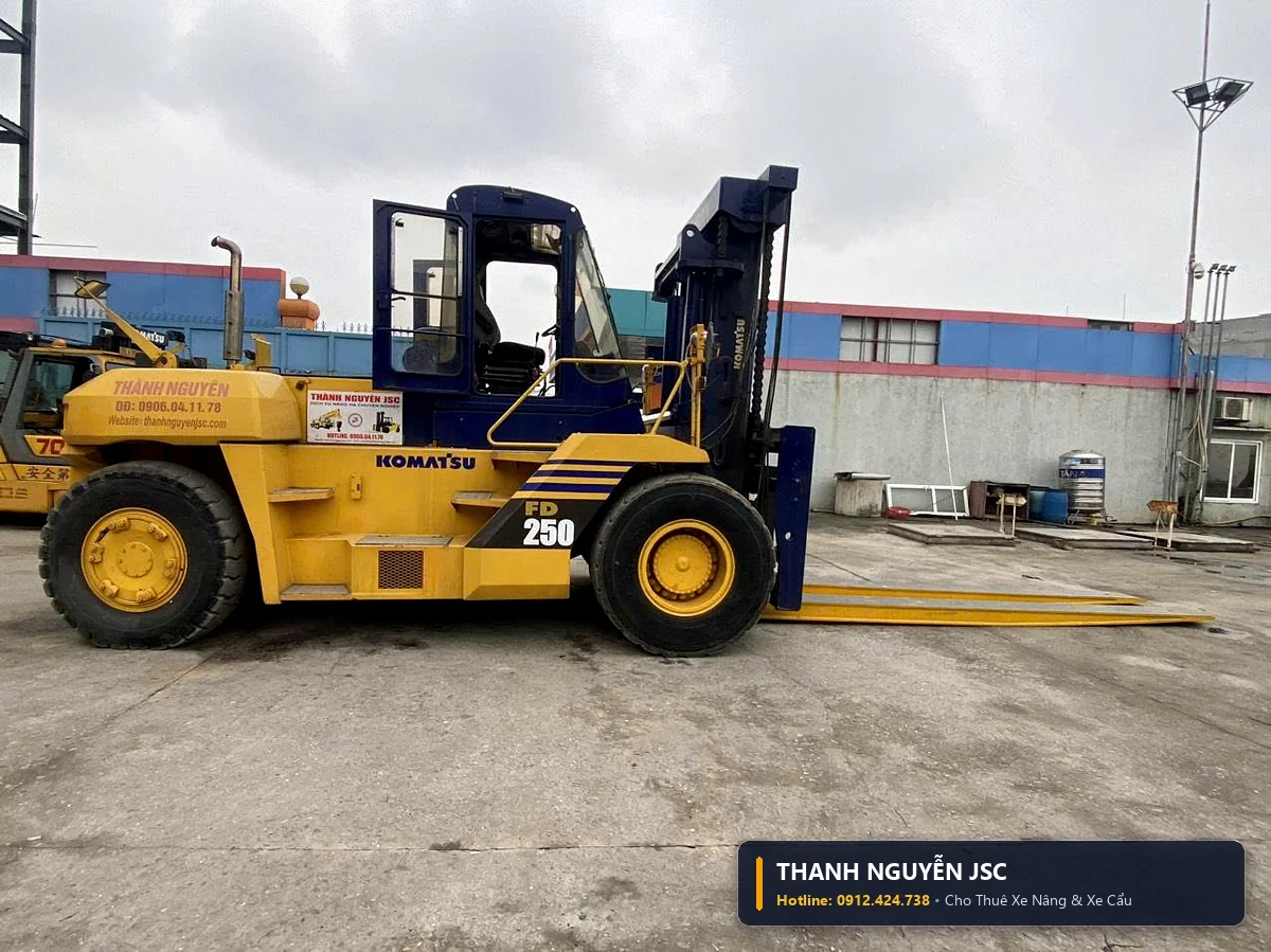 Cho Thuê Xe Nâng Tại Hải Dương Giá Rẻ Uy Tín | Xe Nâng Dầu & Điện 2.5T - 25T