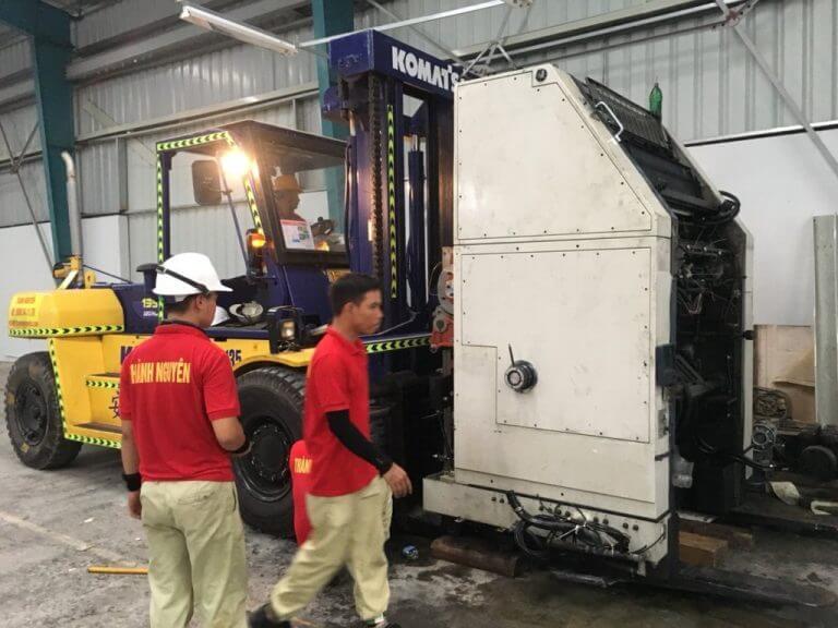 Cho thuê xe cẩu khu công nghiệp Lai Vu