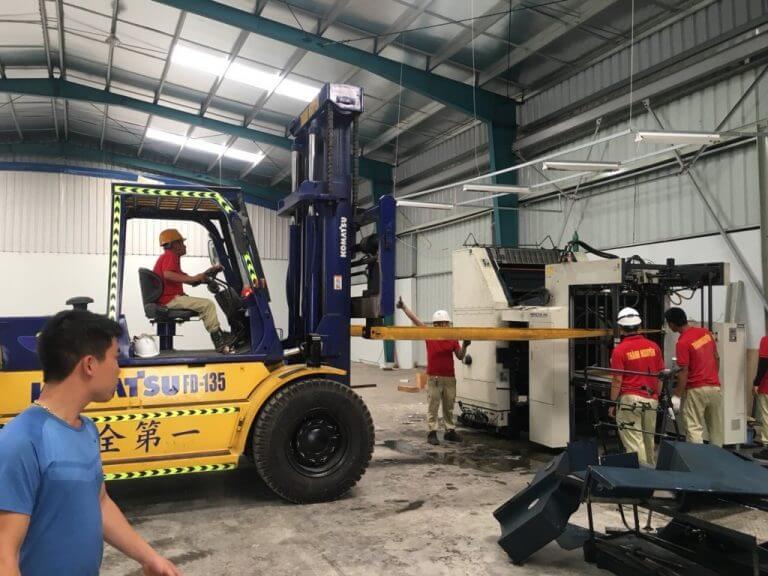 Cho thuê xe nâng khu công nghiệp Cộng Hòa