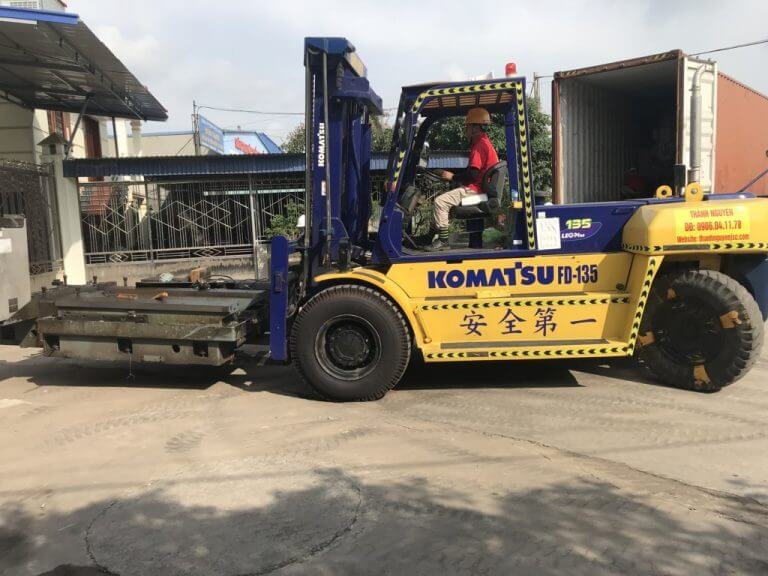 Cho thuê xe nâng khu công nghiệp Tân Trường