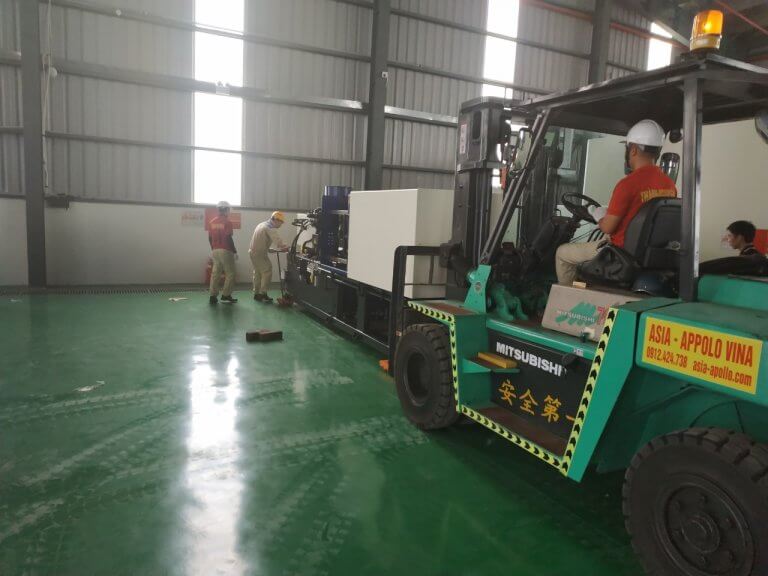 Cho thuê xe nâng khu công nghiệp Phú Thái